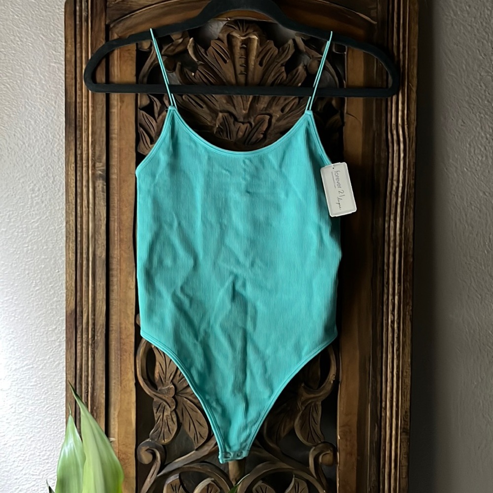 NWT Forever 21 Ribbed Bodysuit
